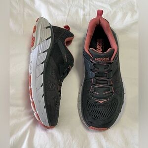 Hoka One One | Women’s SZ 8 | Gaviota 2 Gray Running Athletic Gym Sneakers